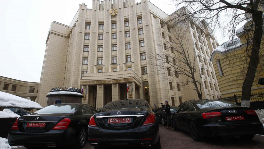 Expulsion de diplomates russes: Moscou promet des mesures de rétorsion - RFI